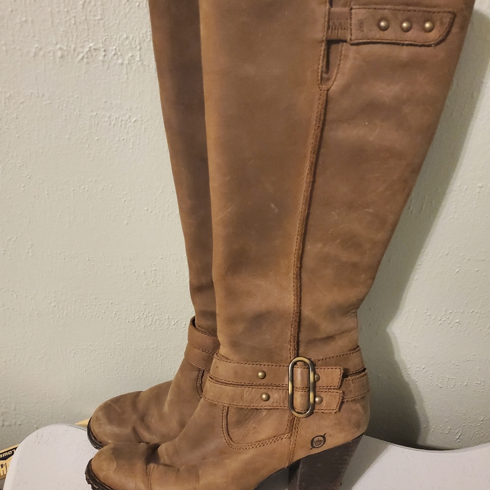 Born knee high women's boots size 7